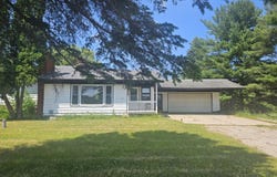 5640 W Houghton Lake Road, Lake City, MI 49651