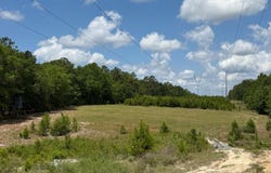 Laird Road, Crestview, FL 32539