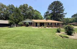 101 Brandy Run Road, Brandon, MS 39047