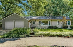 200 Jersey Avenue N, Golden Valley, MN 55427