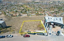 27 HIDDEN HILLS Drive, El Paso, TX 79902