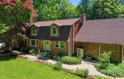 89 Main St, Westford, MA 01886