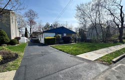44 Brightwood Avenue, Pearl River, NY 10965