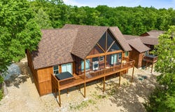 128 Poolside Way, Branson West, MO 65737