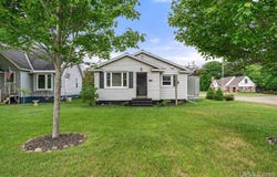 2117 Deer Lake Avenue, Ishpeming, MI 49849