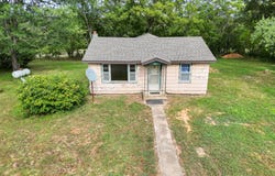 5544 Aa Highway, Alton, MO 65606