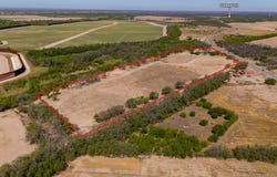 17301 N US HWY 277, Quemado, TX 78877