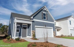 101 W Farley, Hampstead, NC 28443