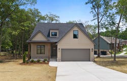 300 Dogwood Lane, Fort Oglethorpe, GA 30742