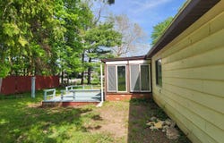 318 John, Clare, MI 48617