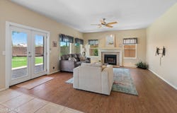 15055 S 40TH Place, Phoenix, AZ 85044