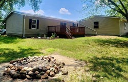 8198 E Mcclintic Road, Syracuse, IN 46567