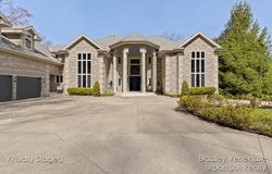 7635 Sandy Hollow Drive SE, Alto, MI 49302