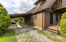 208 Rockcastle Street, Berea, KY 40403