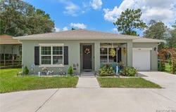 9810 N Angela Drive, Citrus Springs, FL 34433