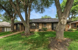4914 Ridgeline Drive, Arlington, TX 76017