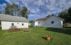 320 W State St, Good Hope, IL 61438