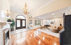 9 Robert Circle, Syosset, NY 11791