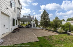 14250 Clairmont Drive, Bath, MI 48808