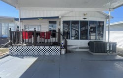 4699 Continental Dr, Holiday, FL 34690
