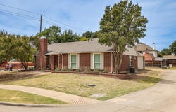 4201 Arbor Creek Drive, Carrollton, TX 75010