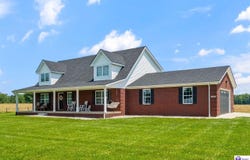 1906 Bethlehem Academy Road, Cecilia, KY 42724