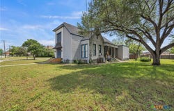 811 Terrell Street, Cuero, TX 77954