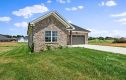 615 Thoroughbred Way, Franklin, KY 42134