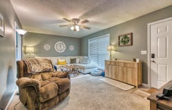 1208 Miller Pond Road, Franklin, KY 42134