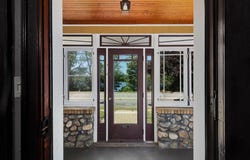 228 Lynn St, Peabody, MA 01960
