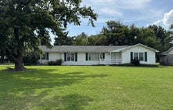 1301 North Douglas, Malden, MO 63863