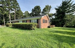 2205 Plainview Drive, High Point, NC 27265