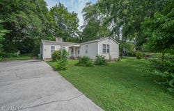 1209 Redwood Ave, Maryville, TN 37803