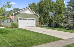 200 Buckboard Lane, Plain City, OH 43064
