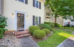 594 Harcourt Place SE, Marietta, GA 30067