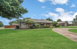 801 Cambridge Drive, Altus, OK 73521