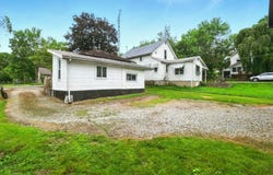 300 1/2 Calhoun Street, Mount Vernon, OH 43050