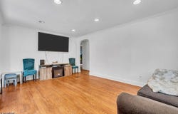 821 Front St, Dunellen Boro, NJ 08812-1015