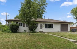 5327 N Stony Run Lane, Fort Wayne, IN 46825-5644