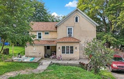 27 Franklin Street, Carbondale, PA 18407