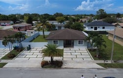 3481 NW 212th St, Miami Gardens, FL 33056