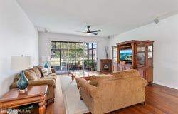 7542 RED CRANE Lane, Jacksonville, FL 32256