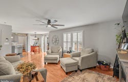 30 BITTERSWEET LANE, ETTERS, PA 17319