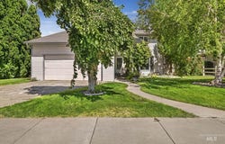 1148 Blake Street N, Twin Falls, ID 83301