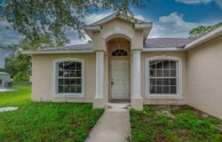 1990 SE Floresta Drive, Port Saint Lucie, FL 34983