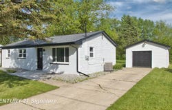 1245 E Outer Drive, Saginaw, MI 48601