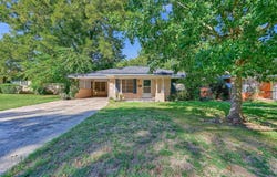205 N Union Street, Whitesboro, TX 76273