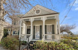 1244 ANNUNCIATION Street, New Orleans, LA 70130