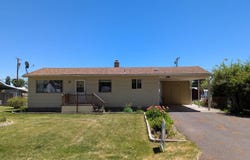 331 N Quincy Ave, Hines, OR 97738