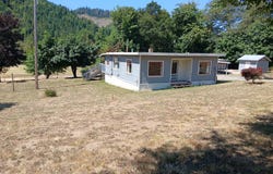 4623 S MYRTLE RD, Myrtle Creek, OR 97457